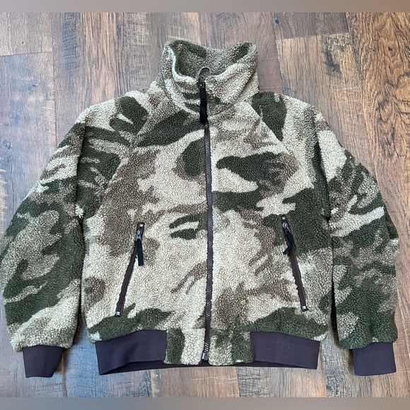 Cabela's Jackets & Coats Cabelas Berber Fleece Pullover Jacket